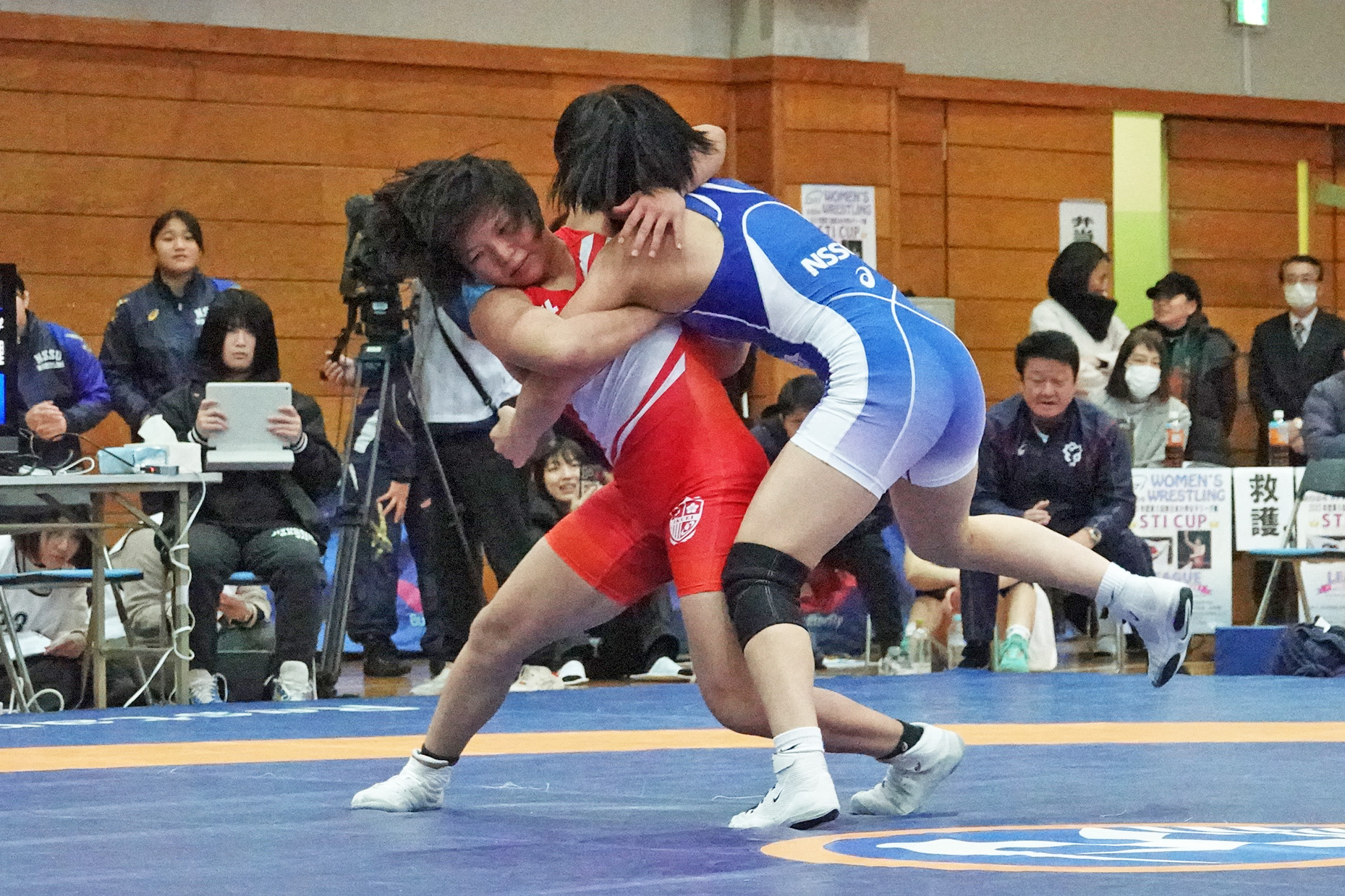 Fujinami's pre-Paris prepping includes victory in rare clash with